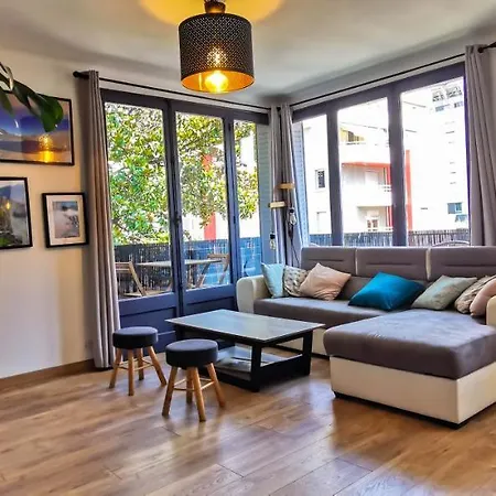 Le Coquet - Gare - Hyper Centre - Parking - Wifi - Netflix - Disney+ Annecy Exterior photo